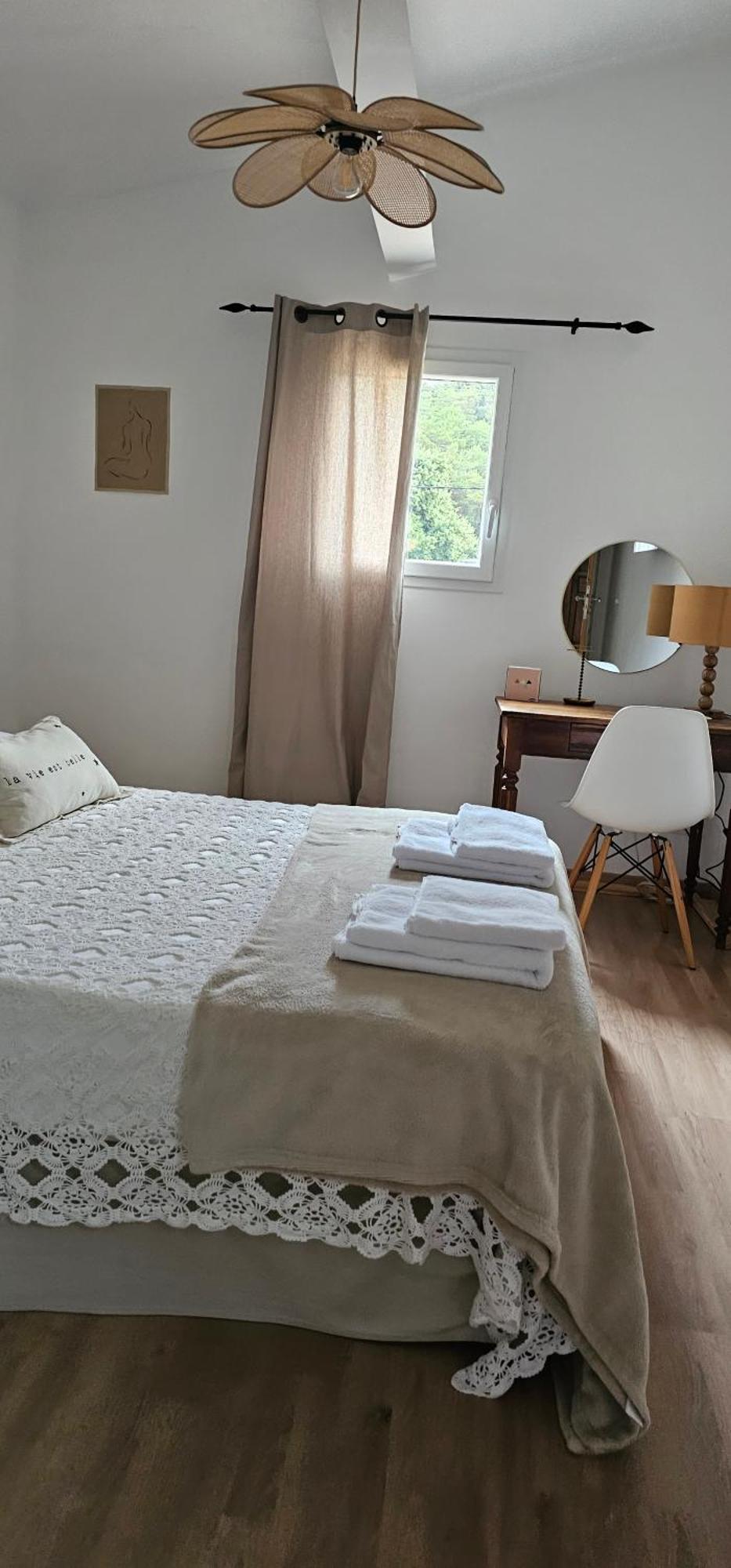 La Maison De Leonie 26 Saint-Pantaléon-les-Vignes 外观 照片